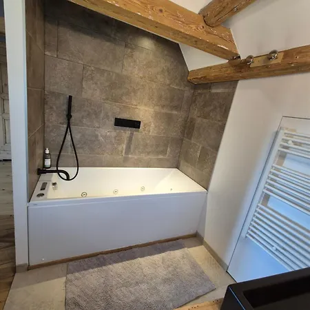 Chez Jeremie & Mary Tatil Evi *